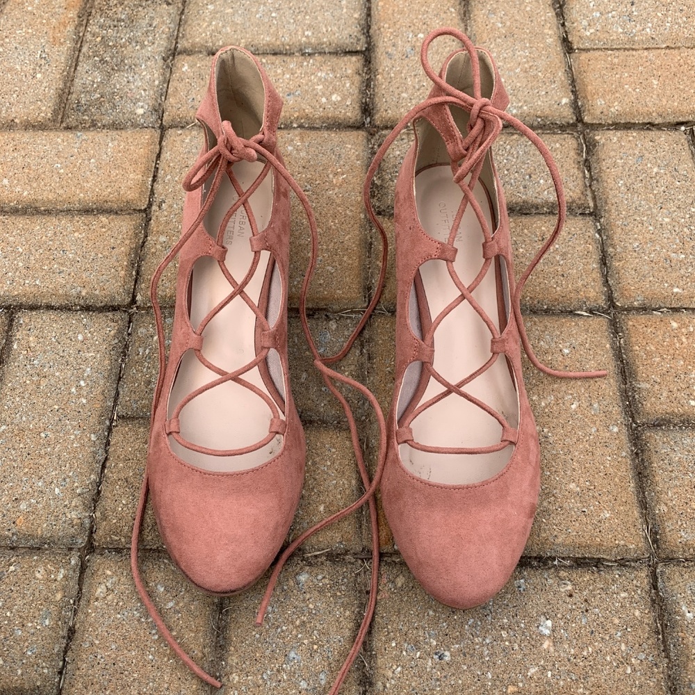 Urban Outfitters Mila Blush Lace Up Suede Heels 39